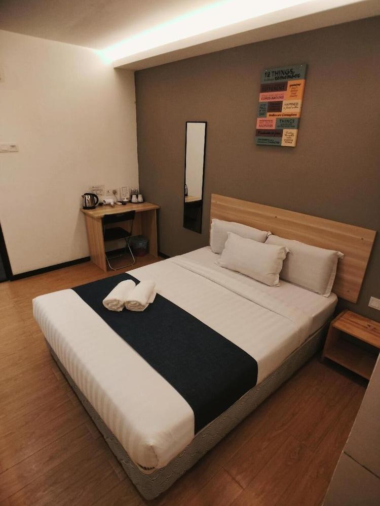 1Orange Hotel Sri Petaling Kuala Lumpur Extérieur photo