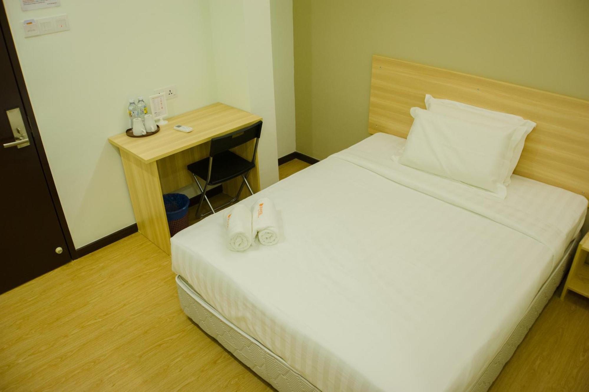1Orange Hotel Sri Petaling Kuala Lumpur Chambre photo