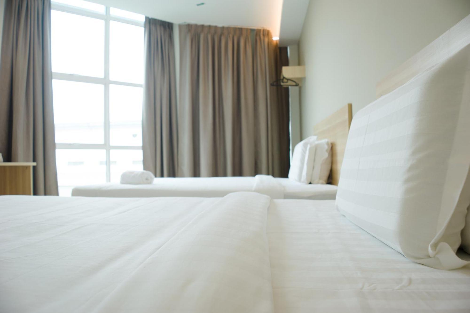 1Orange Hotel Sri Petaling Kuala Lumpur Chambre photo